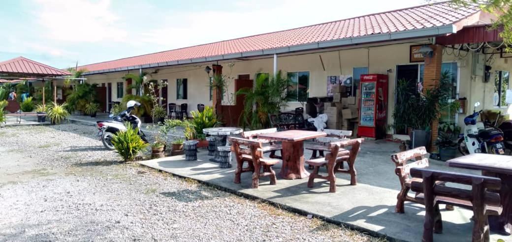 Huda Inn Pantai Cenang  Dış mekan fotoğraf